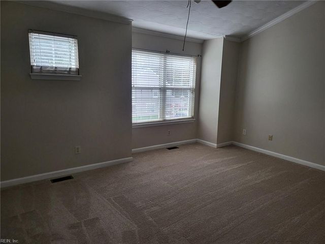 408 Rivers Ridge CIR, Newport News, VA 23608