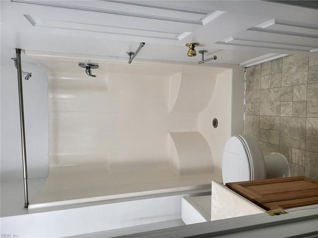 408 Rivers Ridge CIR, Newport News, VA 23608