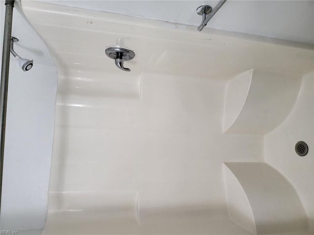 408 Rivers Ridge CIR, Newport News, VA 23608