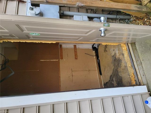 408 Rivers Ridge CIR, Newport News, VA 23608