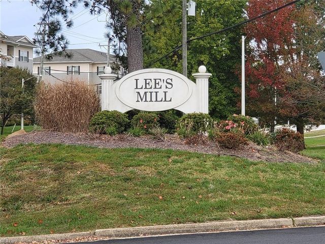 408 Rivers Ridge CIR, Newport News, VA 23608