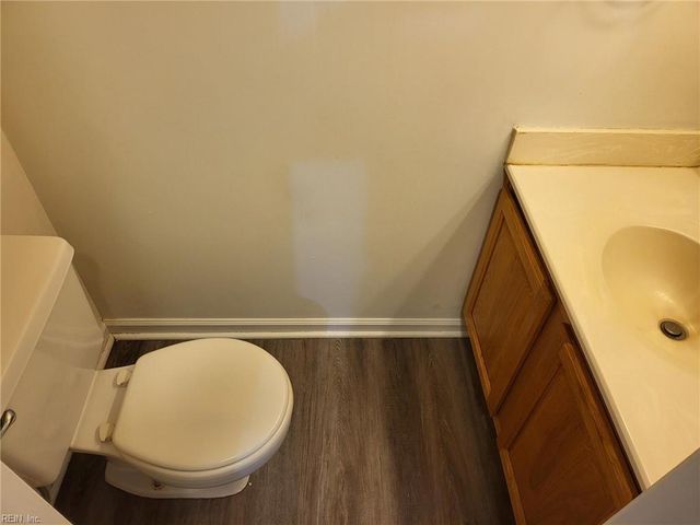 408 Rivers Ridge CIR, Newport News, VA 23608