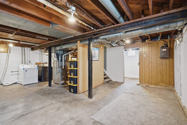 500 johnson Street, Waterloo, IA 50702
