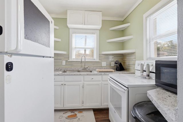 500 johnson Street, Waterloo, IA 50702