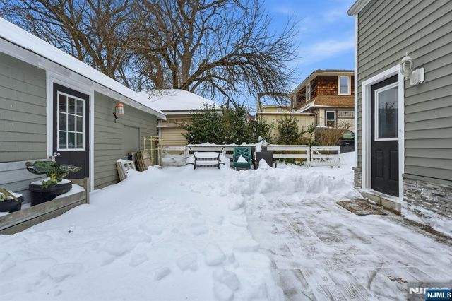 207 Elm Avenue, Hackensack, NJ 07601