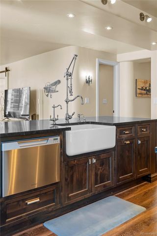 1625 Larimer Street 1705, Denver, CO 80202