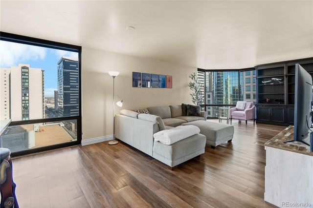 1625 Larimer Street 1705, Denver, CO 80202