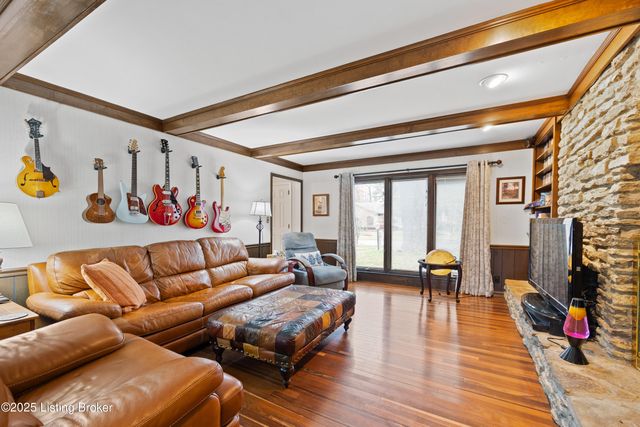 10208 Statia Lynn Ct, Louisville, KY 40223