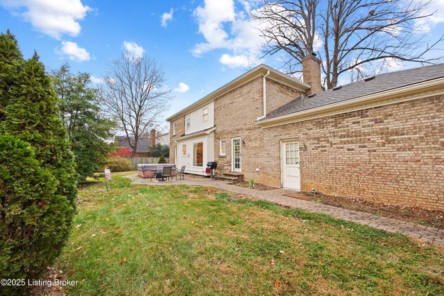 10208 Statia Lynn Ct, Louisville, KY 40223