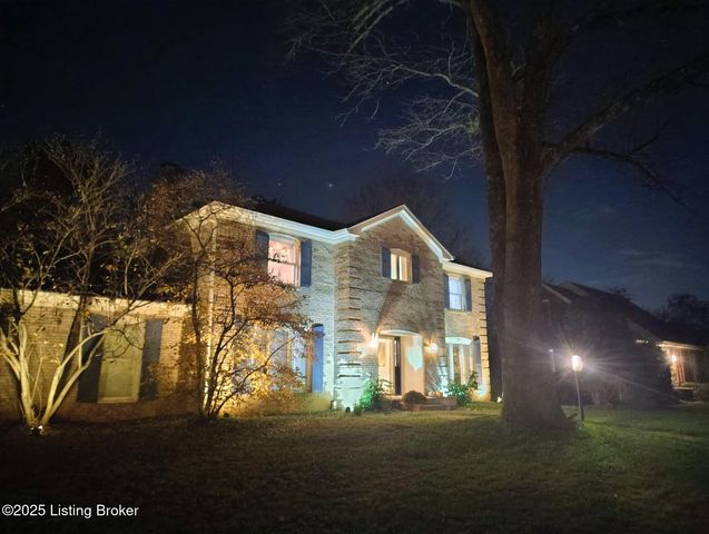 10208 Statia Lynn Ct, Louisville, KY 40223