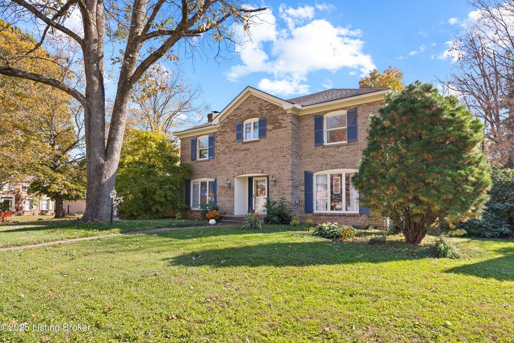 10208 Statia Lynn Ct, Louisville, KY 40223