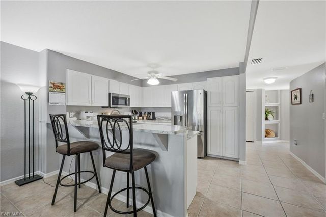 841 SW 47th TER 103, Cape Coral, FL 33914