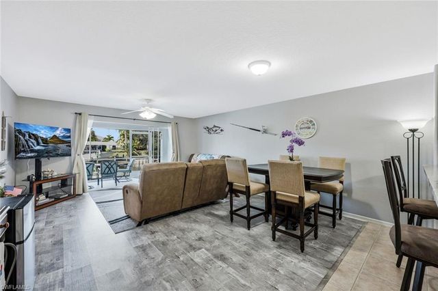 841 SW 47th TER 103, Cape Coral, FL 33914