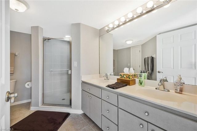 841 SW 47th TER 103, Cape Coral, FL 33914