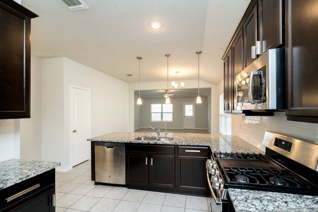 184 Hunters, San Antonio, TX 78253