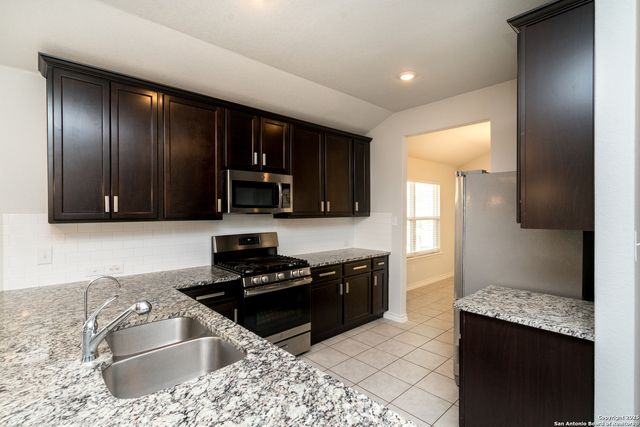 184 Hunters, San Antonio, TX 78253