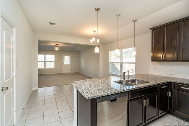 184 Hunters, San Antonio, TX 78253