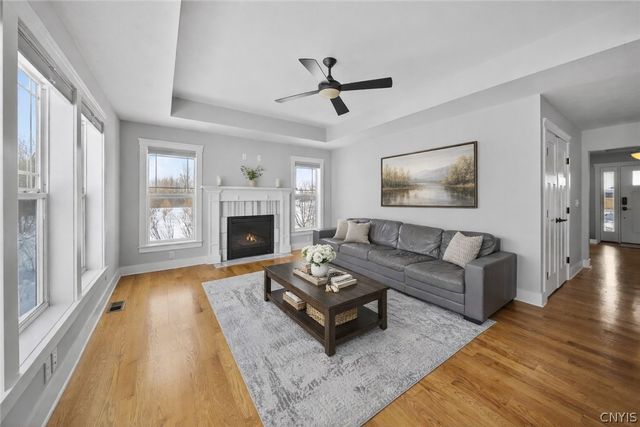 3879 Hallston Drive, Clay, NY 13090