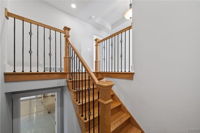 3879 Hallston Drive, Clay, NY 13090