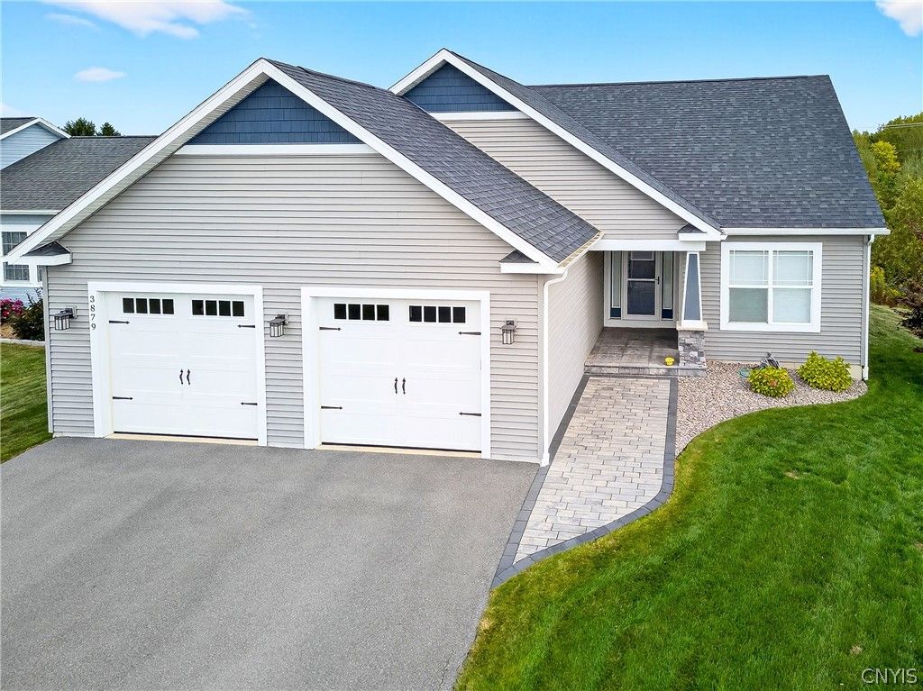 3879 Hallston Drive, Clay, NY 13090