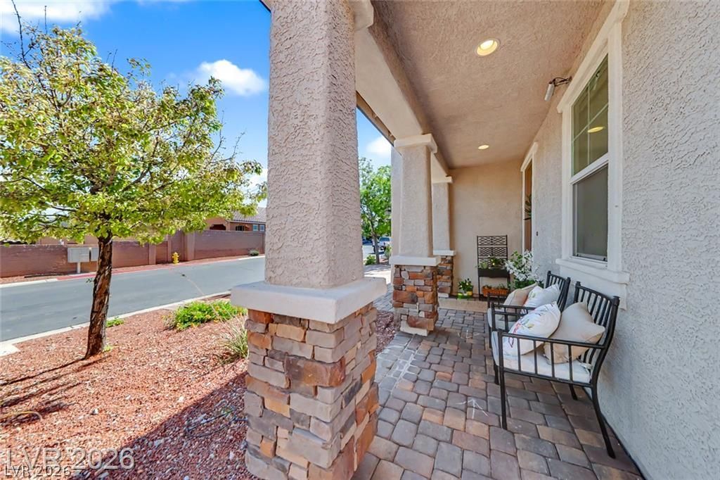 10432 Doman Avenue, Las Vegas, NV 89166 — photo 4