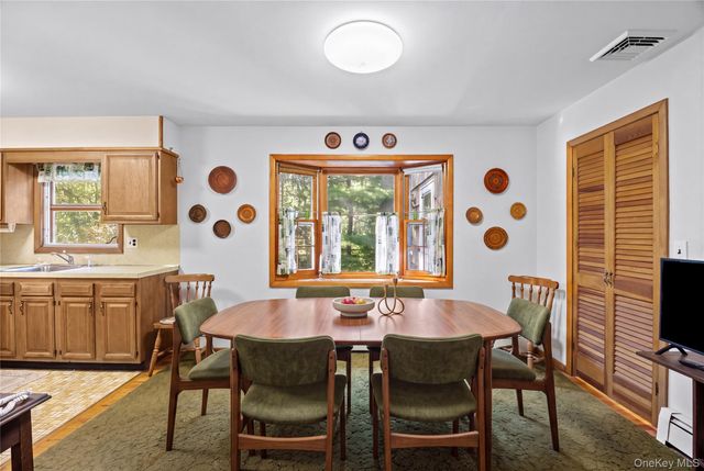 2625 Great Peconic Bay Boulevard, Laurel, NY 11948