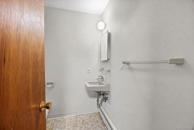 2625 Great Peconic Bay Boulevard, Laurel, NY 11948