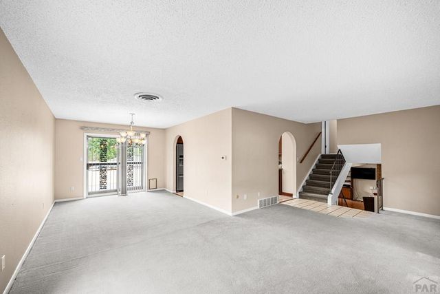8 Courtney Place, Pueblo, CO 81001