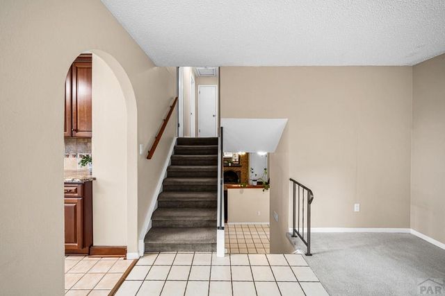8 Courtney Place, Pueblo, CO 81001