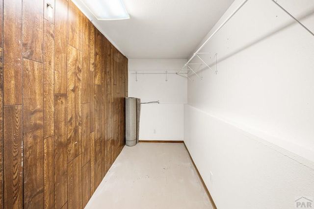 8 Courtney Place, Pueblo, CO 81001