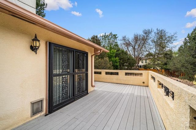 8 Courtney Place, Pueblo, CO 81001