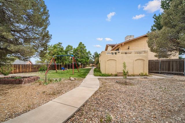 8 Courtney Place, Pueblo, CO 81001