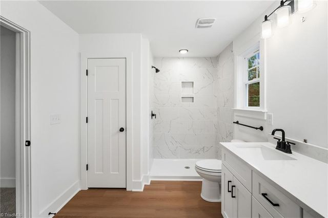 4440 Fernbrook Drive, Winston-salem, NC 27127