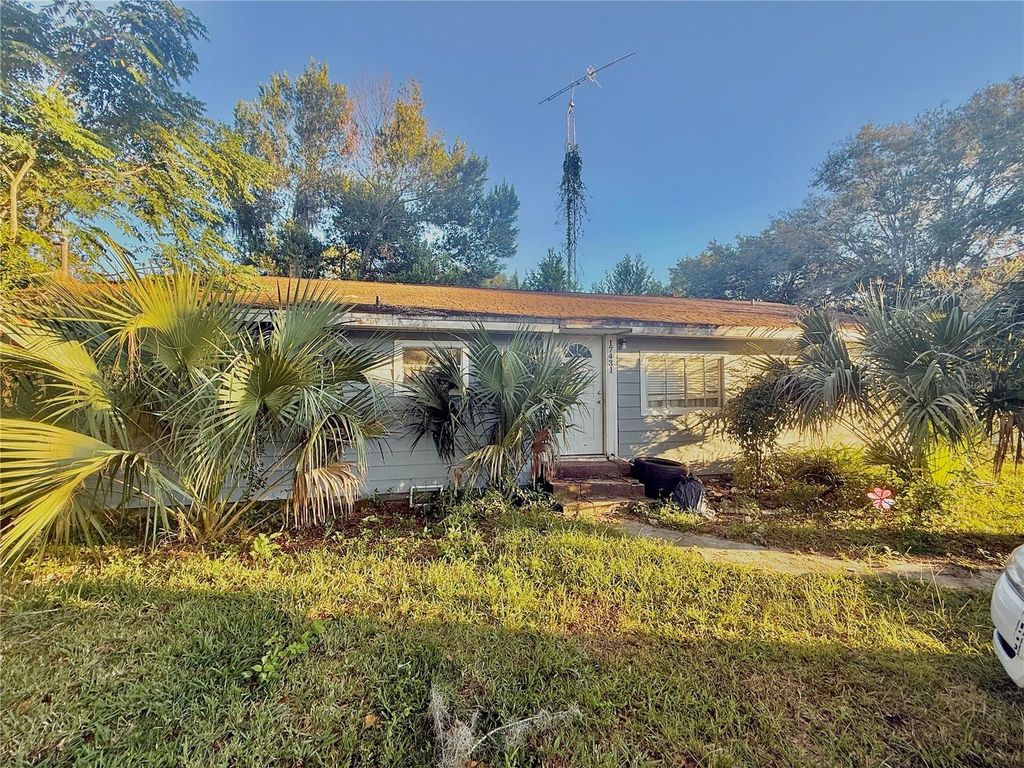 17431 SE 35TH LANE, Ocklawaha, FL 32179