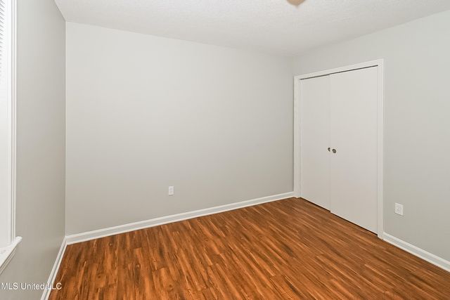8398 Hickory Cove, Southaven, MS 38671