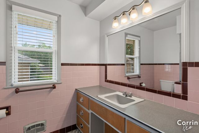 2741 Plainfield Avenue Ne, City Of Grand Rapids, MI 49505