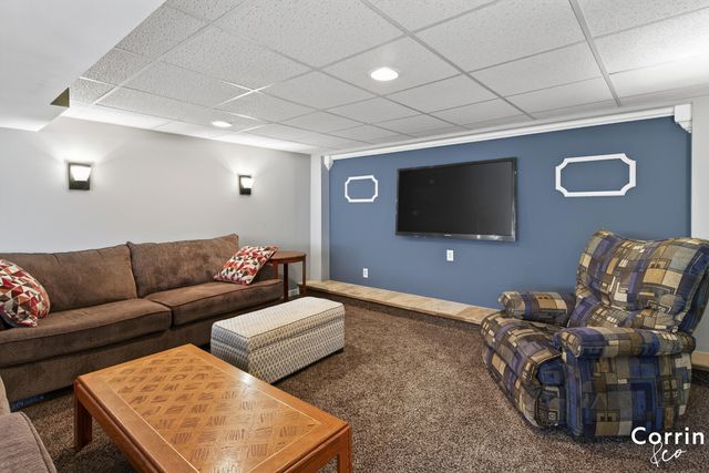 2741 Plainfield Avenue Ne, City Of Grand Rapids, MI 49505