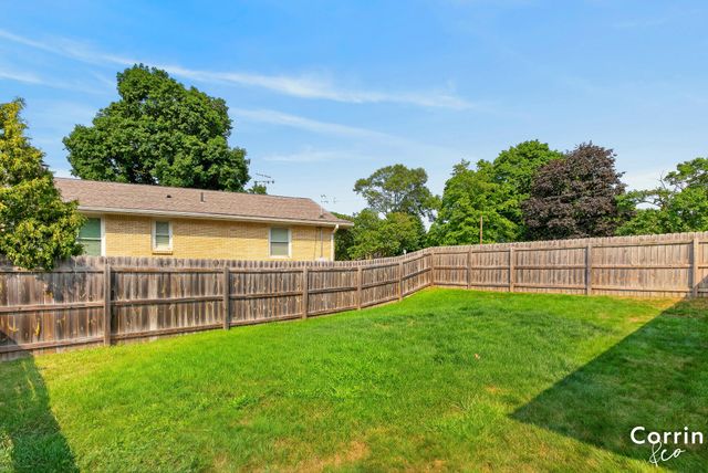2741 Plainfield Avenue Ne, City Of Grand Rapids, MI 49505