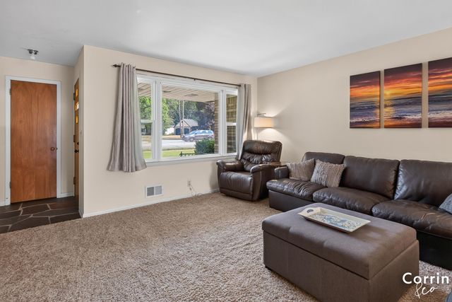 2741 Plainfield Avenue Ne, City Of Grand Rapids, MI 49505