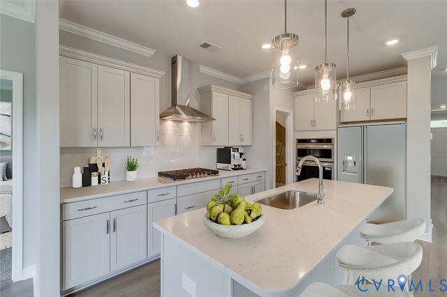 19007 Palisades Rdg, Moseley, VA 23120