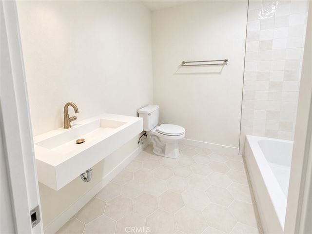 7300 Franklin 355, Los Angeles, CA 90046