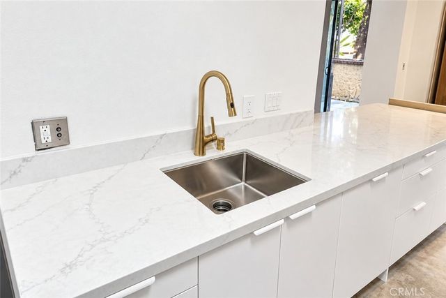 7300 Franklin 355, Los Angeles, CA 90046