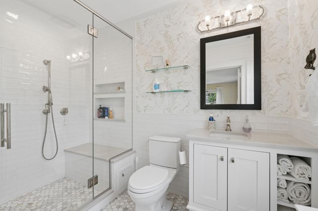 3715 Upton Avenue S, Minneapolis, MN 55410