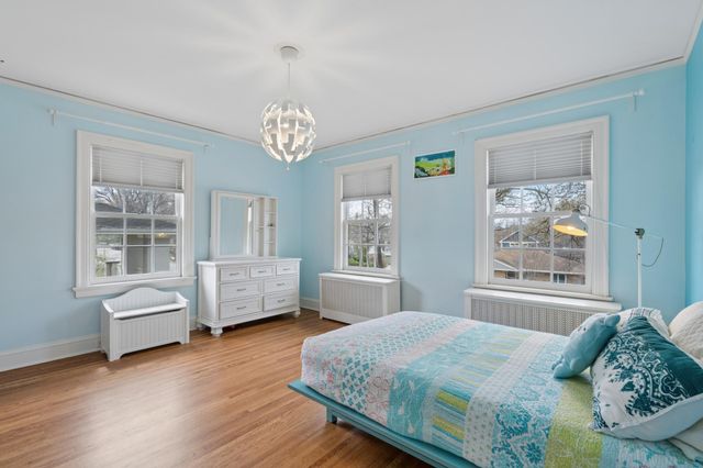 3715 Upton Avenue S, Minneapolis, MN 55410