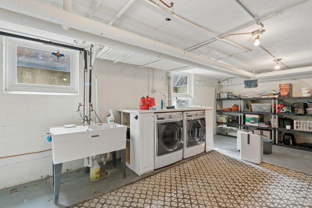 3715 Upton Avenue S, Minneapolis, MN 55410