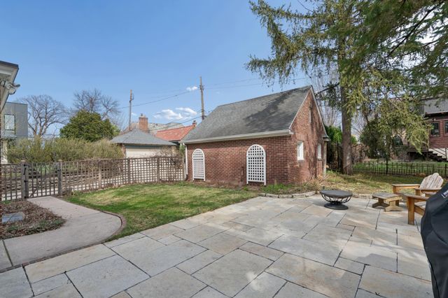 3715 Upton Avenue S, Minneapolis, MN 55410