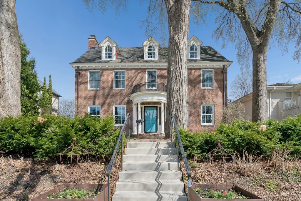 3715 Upton Avenue S, Minneapolis, MN 55410