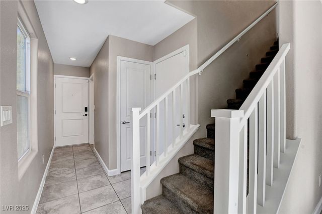 6259 Whippet Avenue, Las Vegas, NV 89122