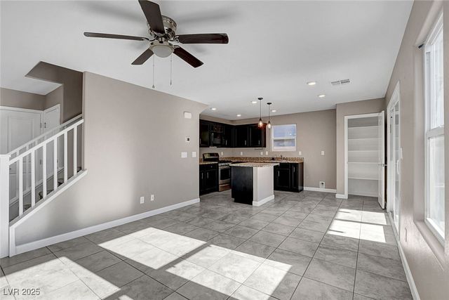 6259 Whippet Avenue, Las Vegas, NV 89122