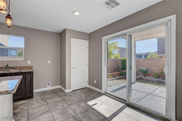 6259 Whippet Avenue, Las Vegas, NV 89122